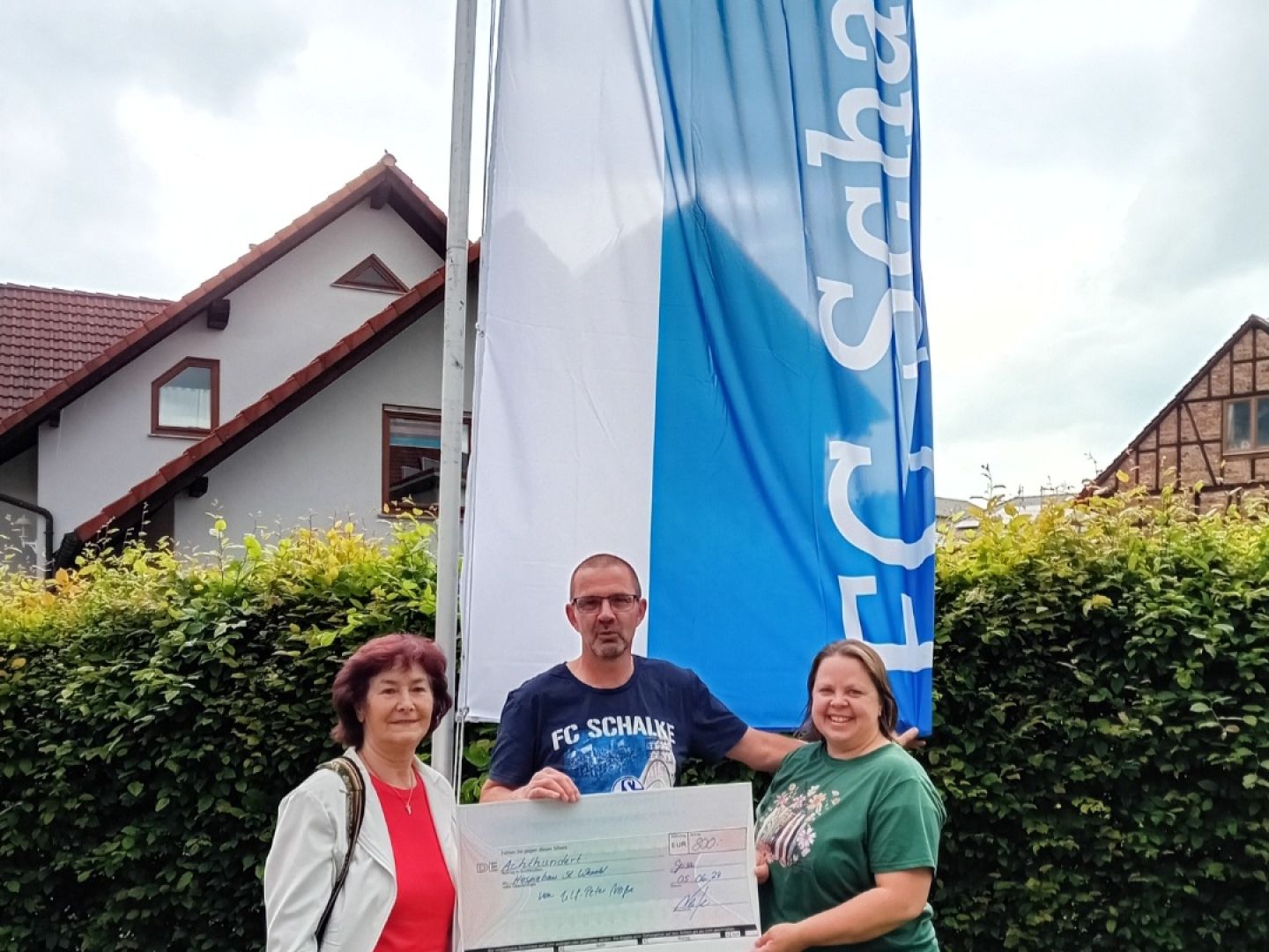 Spende 800 € / Ulf - Peter Neisse